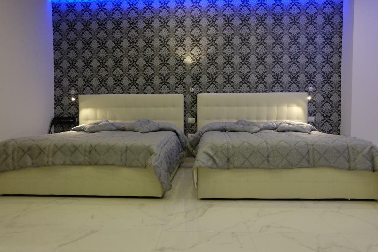 White Room Idromassaggio Su Richiesta Napoli Dış mekan fotoğraf